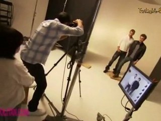 Kellan Lutz&Paul Wesley - Cosmopolitan VOstFR