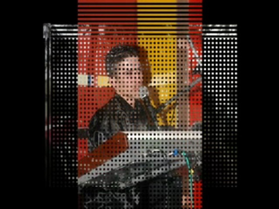 Piyanist Huso & Guno-Gıtsi Gıtsi-2010