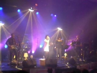 Clarika et Rose - Dans les cabines d'essayages