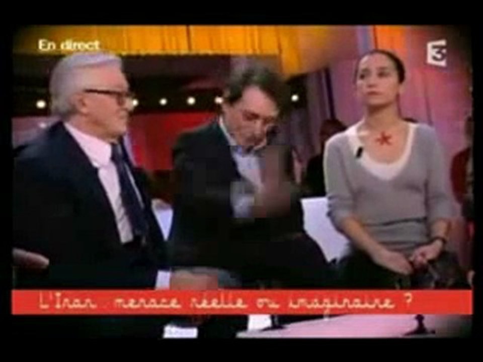 Les medias et le president mentent pour legitimer la guerre