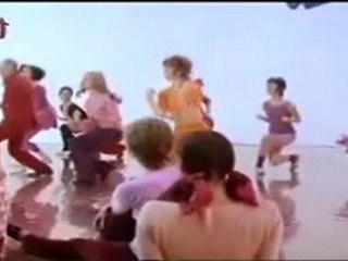 La chorégraphie de Louis de Funes sur mon mix  drole