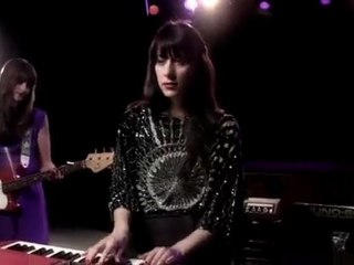 Au Revoir Simone Shadows