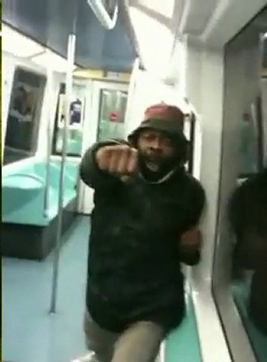 Renoi SDF hadouken Street Fighter Metro