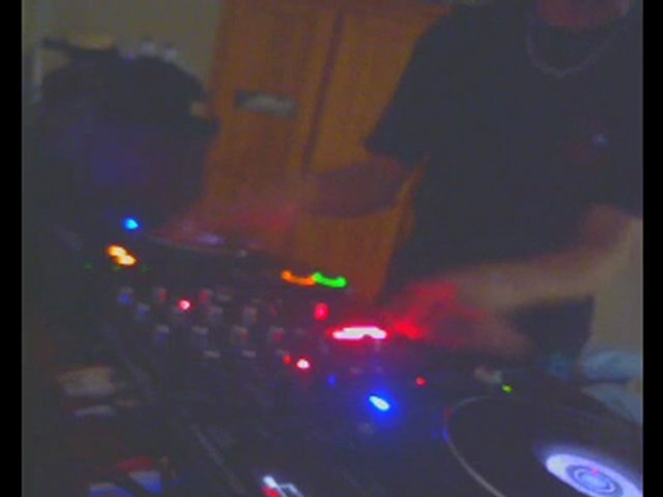 VIDEO - DJ SANKA DONS COLLECTOR