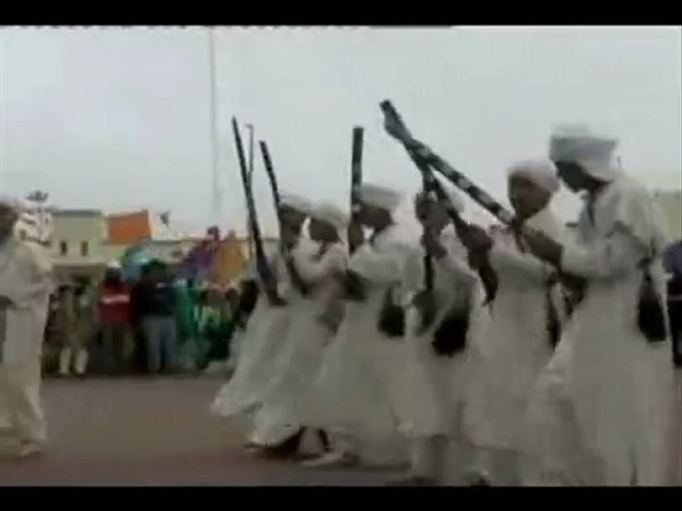 Boujdour sur le rythme de Talbi One Maroc music ( Reggada )