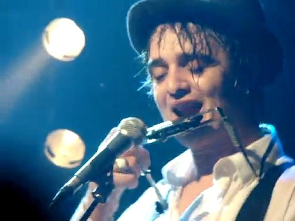 Pete Doherty à la Flèche d'Or à Paris le 18/01/2010