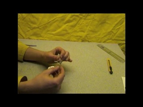 Passer au travers d'une carte à jouer