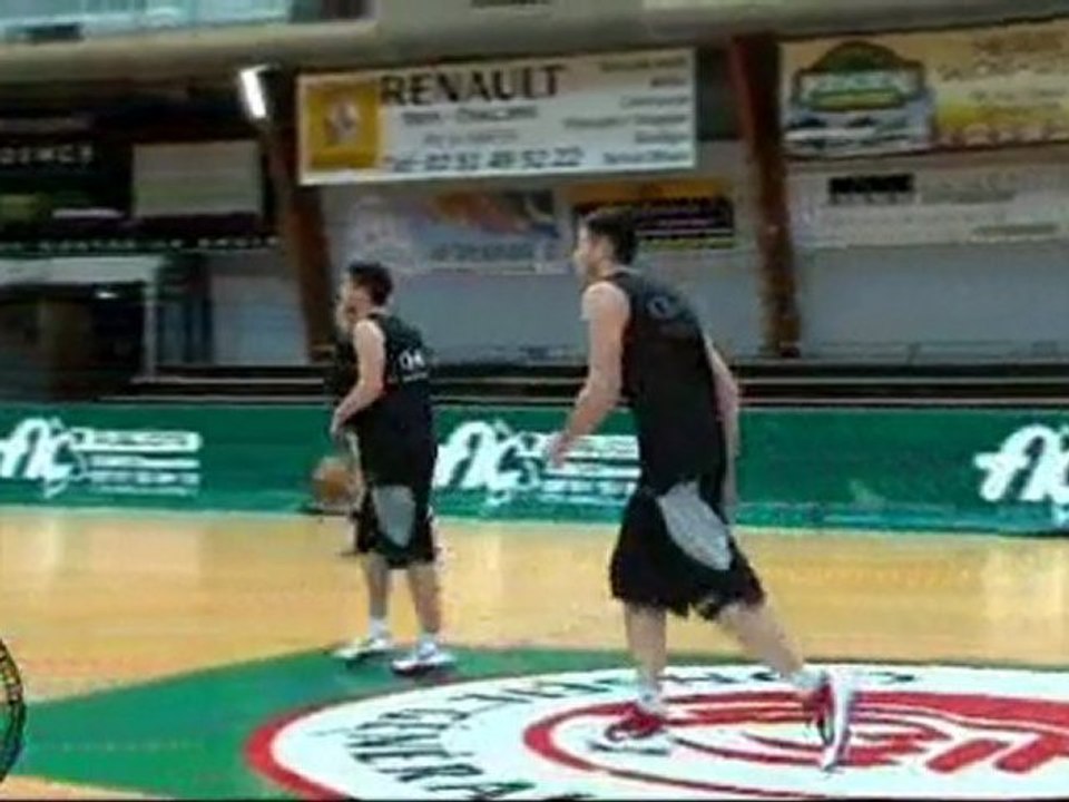 Dans les vestiaires du Vendée Challans Basket