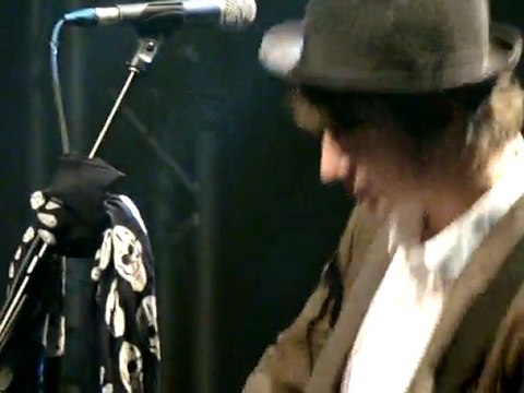 Peter Doherty à la Flèche d'Or à Paris le 18/01/2010