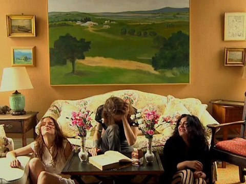 Girls - Morning Light