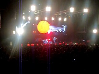 depeche mode home (live a lievin le 17 /01/10)