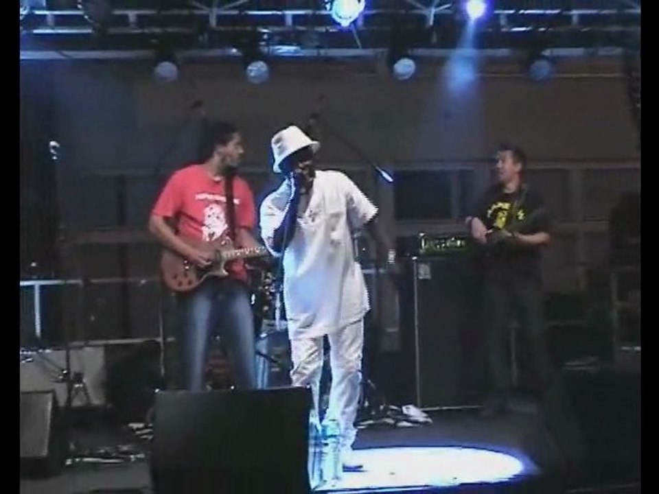 Rod Taylor @ Rombas - Positive Roots Band & Bob Wasa  310709