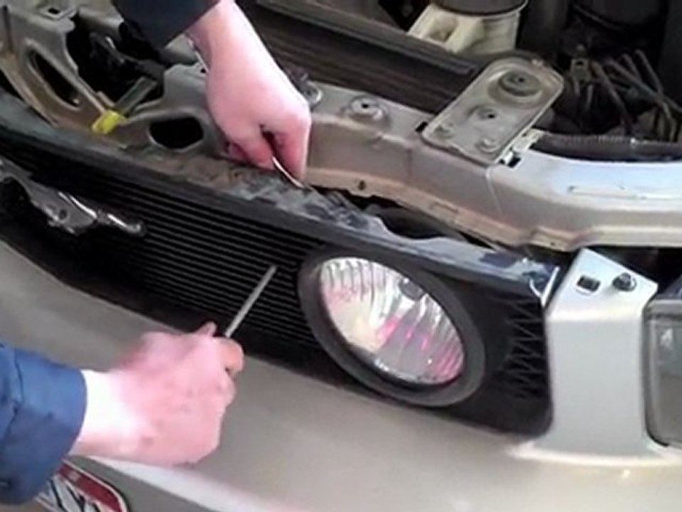 Stack Racing Upper Grille Install for 05-09 Mustang