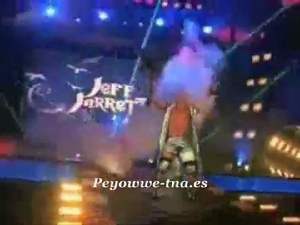 Promo tna against old tools en español