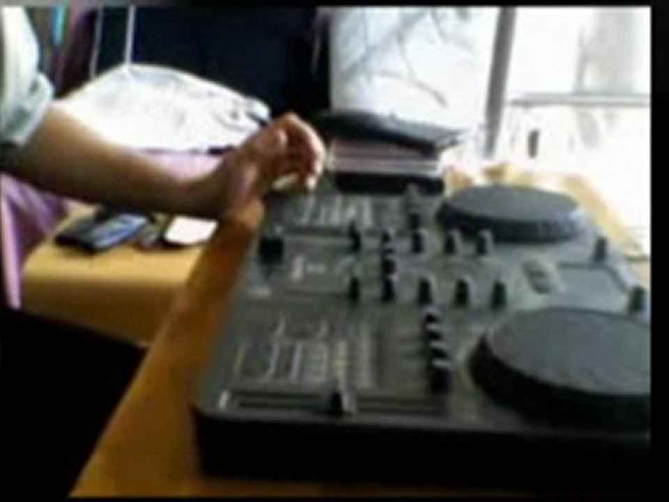 Mista Daaboombaap mixe sur la Chirptv