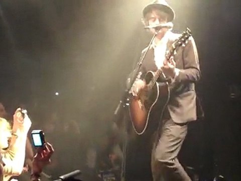 Peter Doherty à La Flèche d'or , 18/01/2010 (1/3