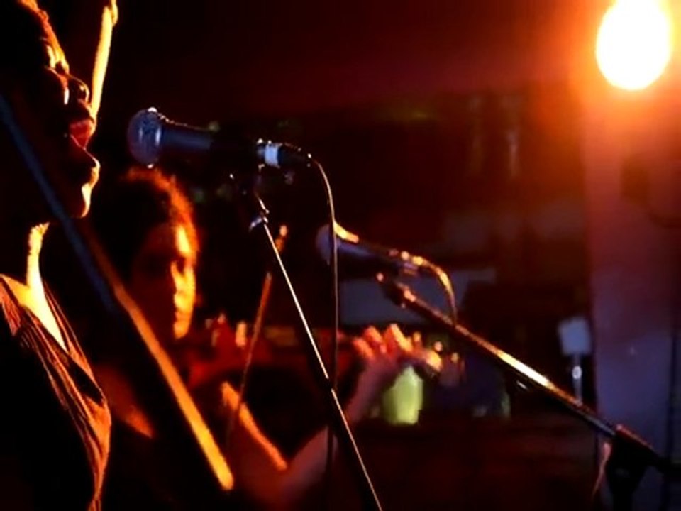 Freshlyground - Funk (live)