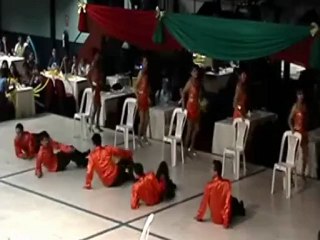 Festival de Danzas en Corporación Rey, despidiendo el 2009