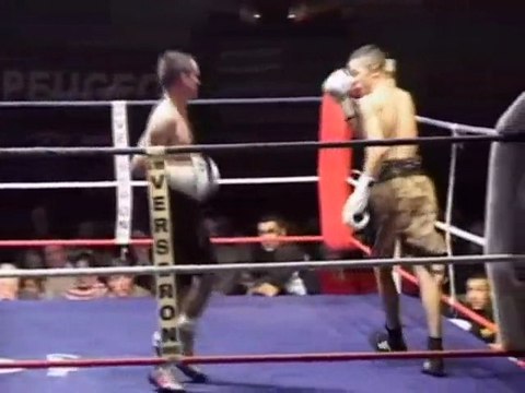 Boxe : Championnat de Fance poids mouche à Manosque(round 2)