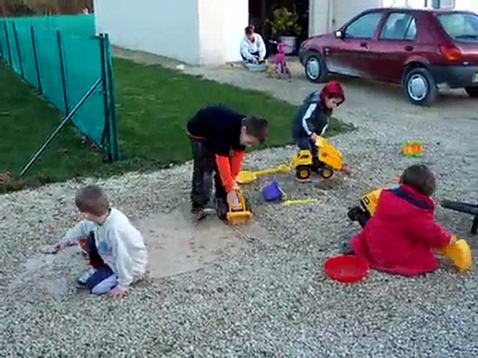 le 17 janvier 2010, c'est le chantier devant la maison