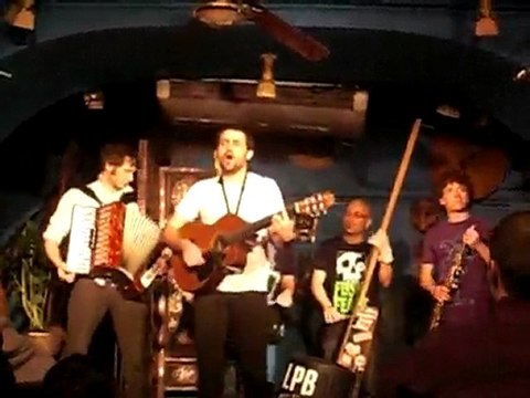 Les Petites Bourrettes {Marie} @ Bateau El Alamein [PARIS]