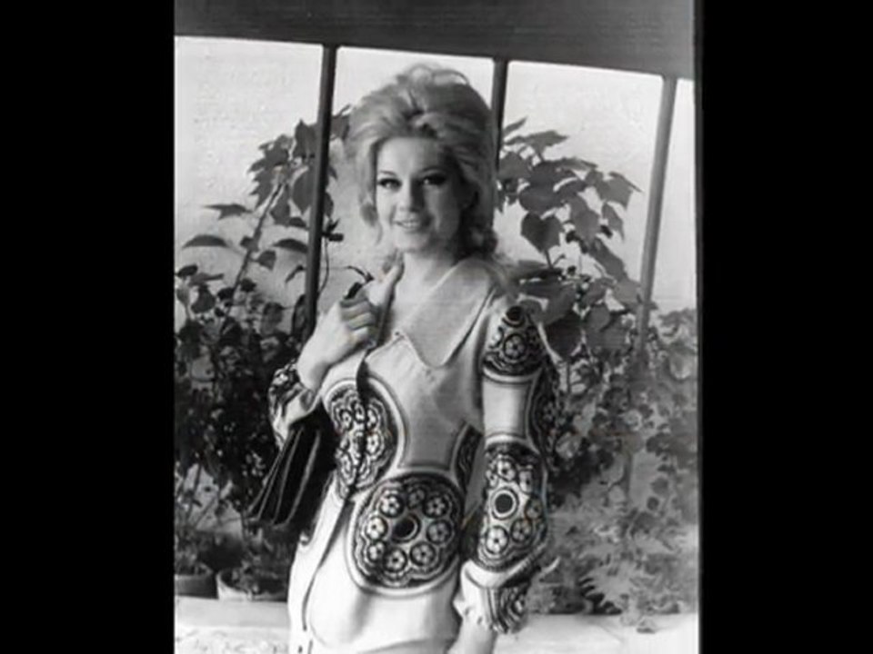 Emel SAYIN - Sevene Sor-(Musıki Dergahı)