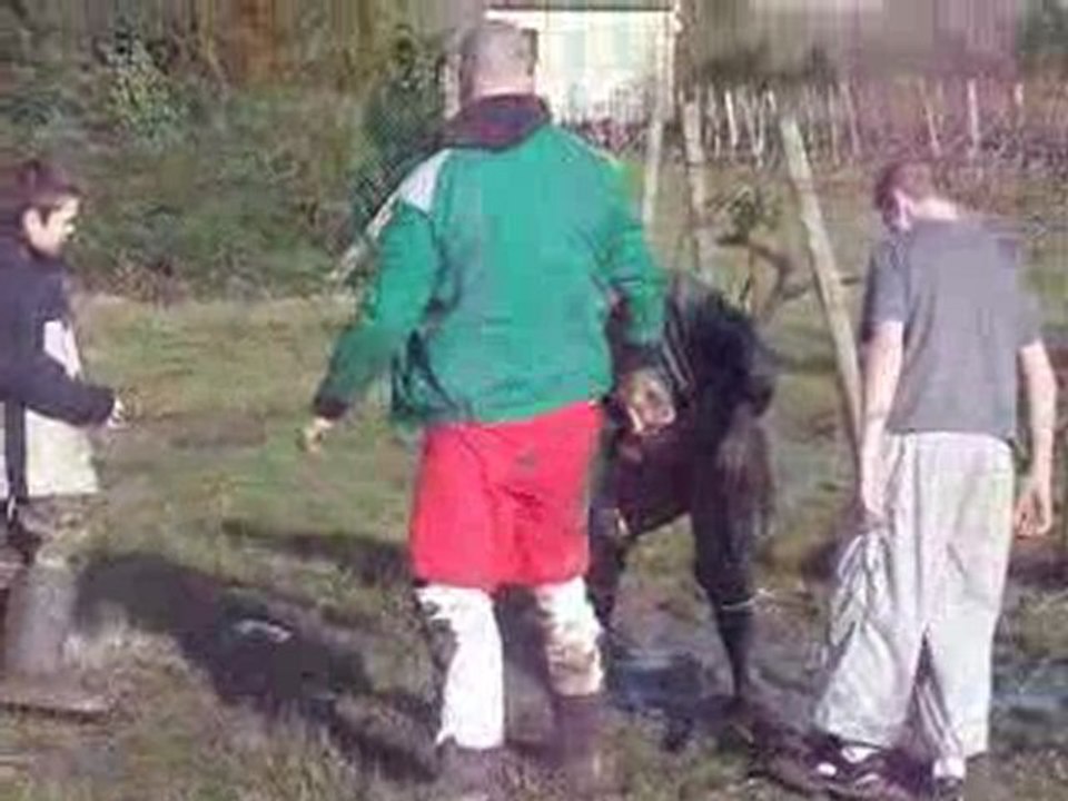 bataille de boue dans les vignes