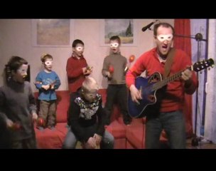 Los lutanos :La fiesta de la poupée qui disait non....