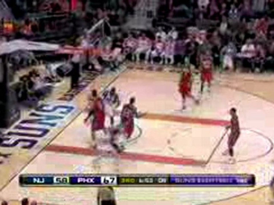 Amar'e Stoudemire attacks the rim with authority.