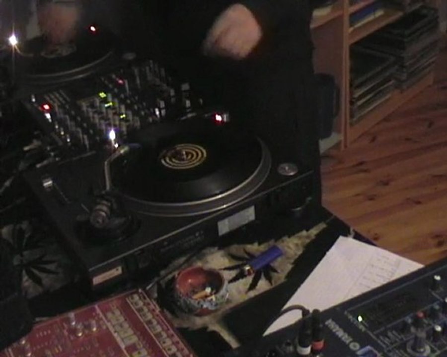 Extrait de mon future mix hardfloor