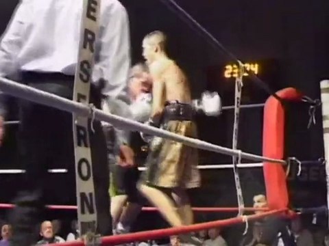 Boxe : Championnat de Fance poids mouche à Manosque(round 9)