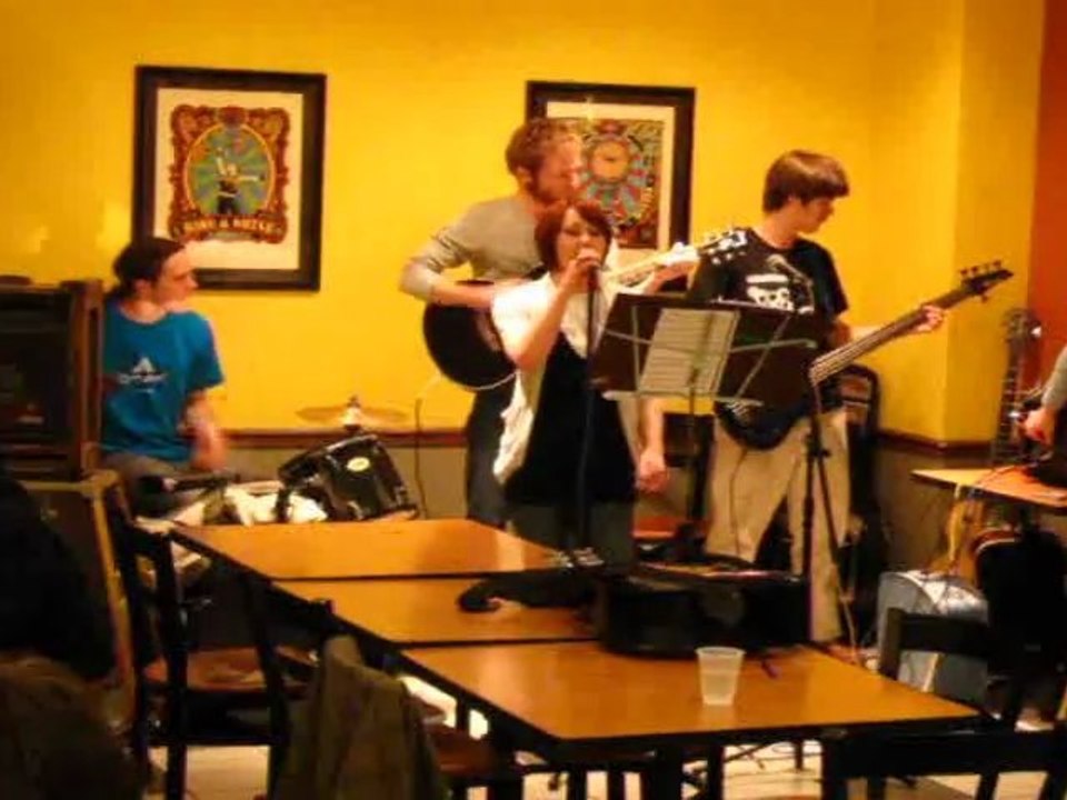 Big Apple Bagel Open Mic (January 18th, 2010)