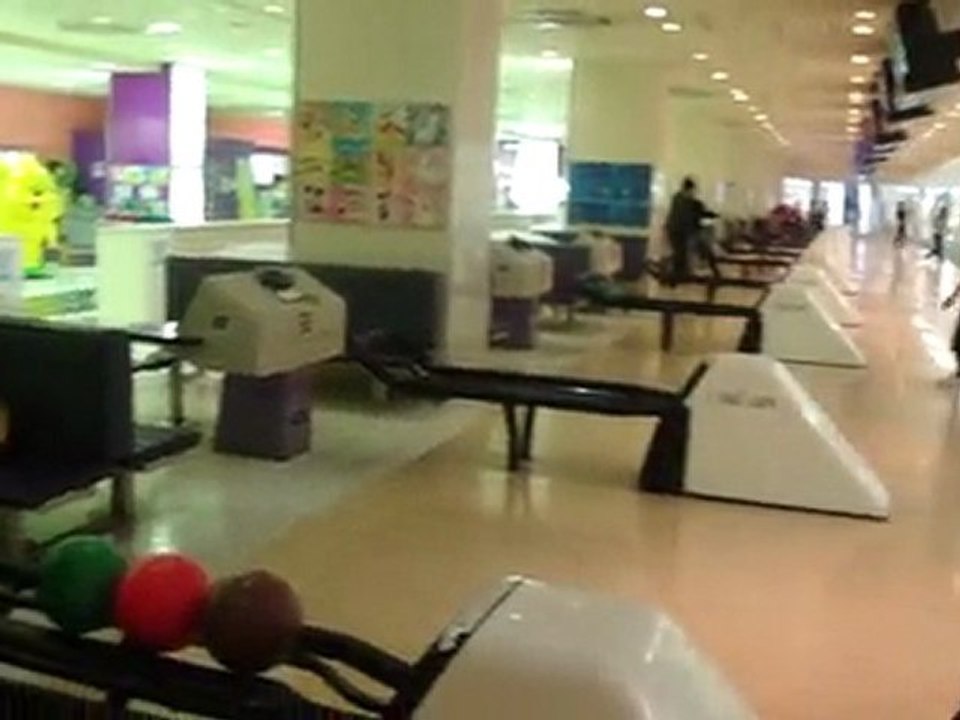 YEEEAH bowling