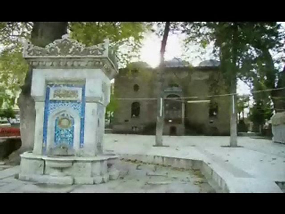 Bir İncecik Duman Tüter