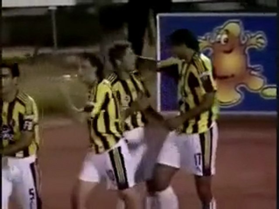 Pierre Van Hooijdonk 2004-2005 Sezonu Attığı Goller