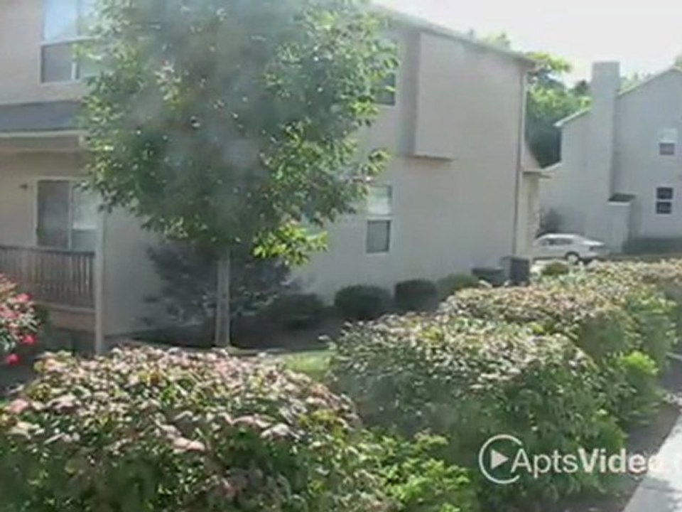 Pine Meadow Townhomes in Shawnee, KS-ForRent.com