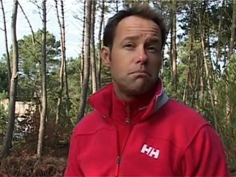 Jules Verne: Thomas Coville repart avec Groupama 3