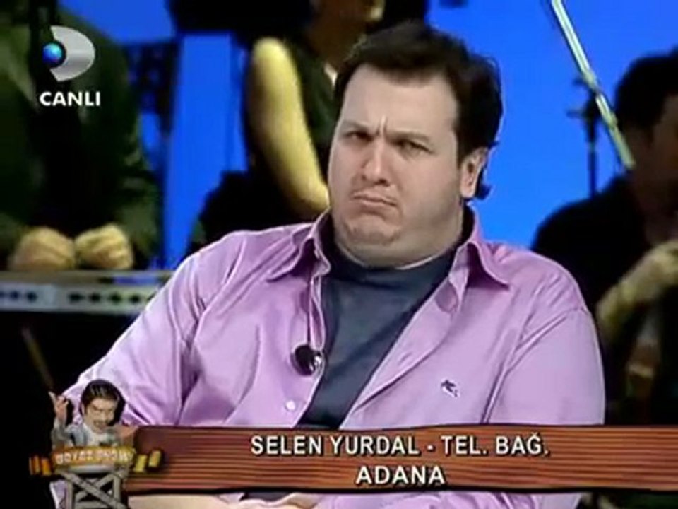 Beyaz-Şahan Recep İvedik'i canlandırıyor.