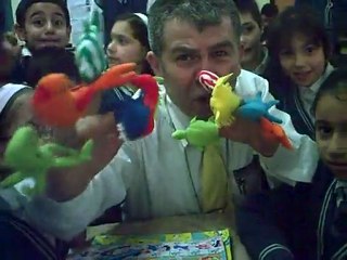 Cumhur ogretmenin "Parmak kuklalari"