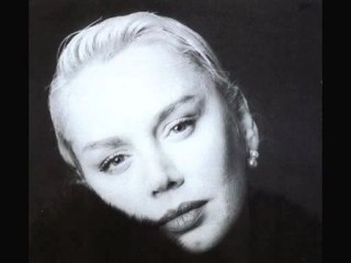 SEZEN AKSU - TÜKENECEĞİZ