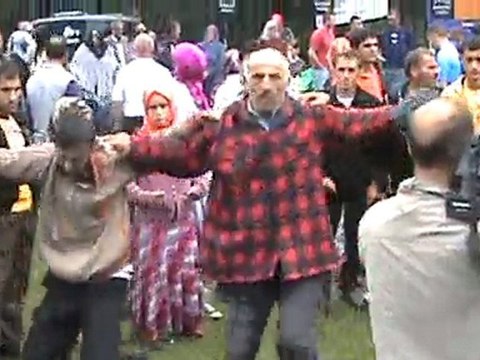 çaykara zeno tufa yaylasında candemirağa ile halay