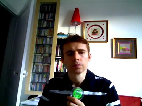 Wiwi égratigne Johnny wanna live