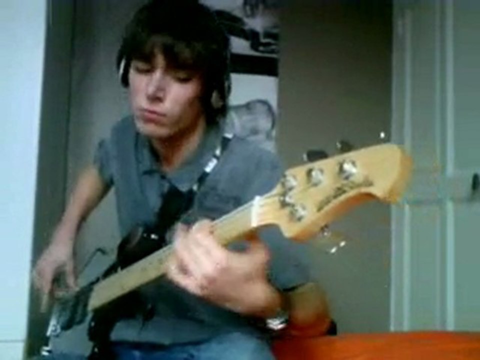 Knock Me Down - Red Hot Chili Peppers [Bass Cover]