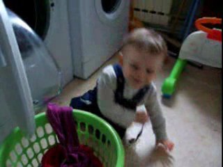 ILLAN FAIT LA LESSIVE