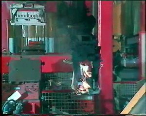 Fonderie Charleville  Reportage TF1 Yvan Charon