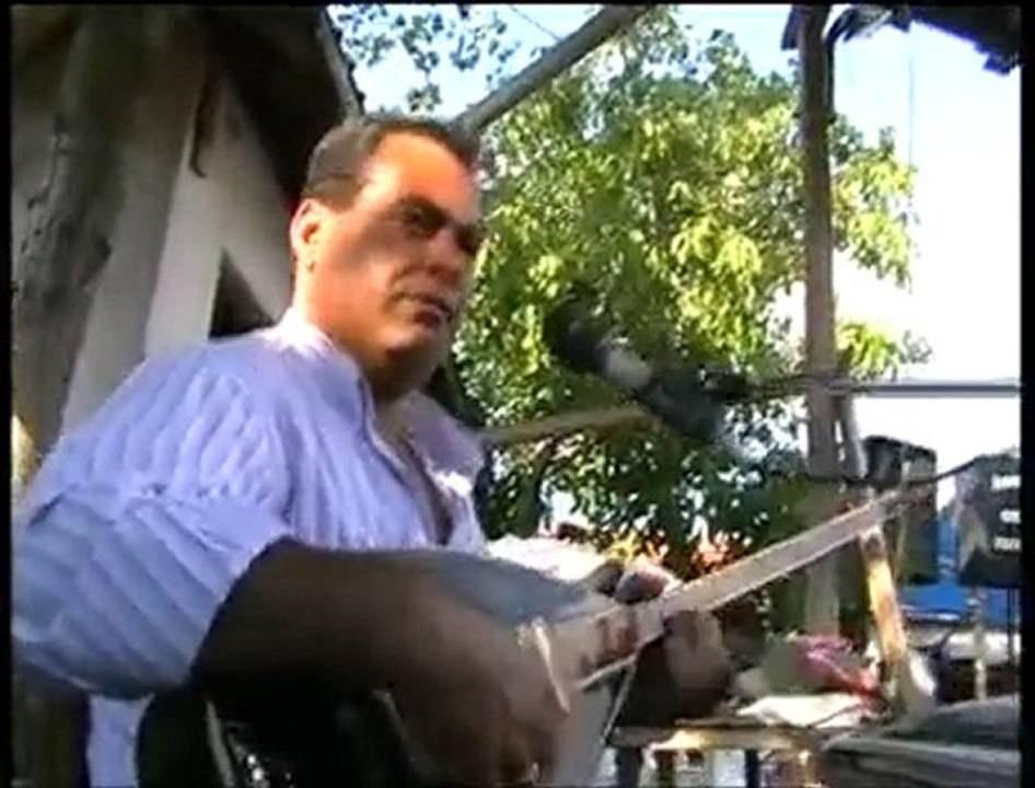 BURDURLU MAHALLİ SANATÇI İSMAİL BİLGİÇ (KAMERAMAN ERCAN SIR)