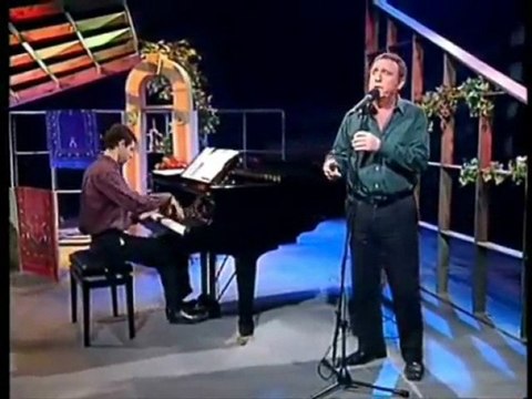 Israeli Top Singer Yehoram Gaon Celebrates 70 P.2