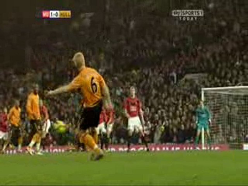 Rio Ferdinand's Apparent "Punch" on Chris Fagan