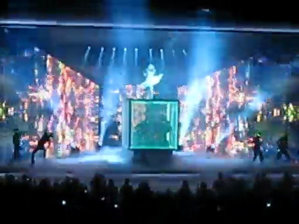 Lady Gaga performing Just Dance @ The Monster Ball in NYC