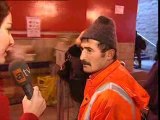 Gamze Koca - ATV Haber - Charlie Chaplin Mecidiyeköy metrobüs durağında